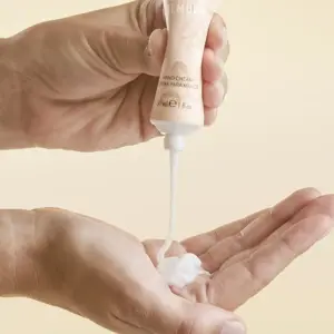https://content.farmasi.de/Product/1002343_64_2.webp
