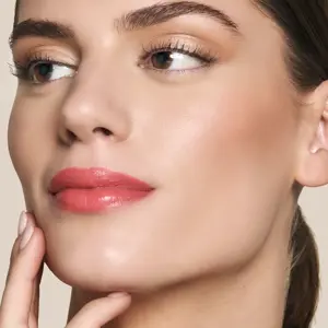 https://content.farmasi.de/Product/1002557_64_4.webp