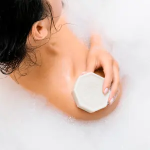 https://content.farmasi.de/Product/1119054_64_3.webp